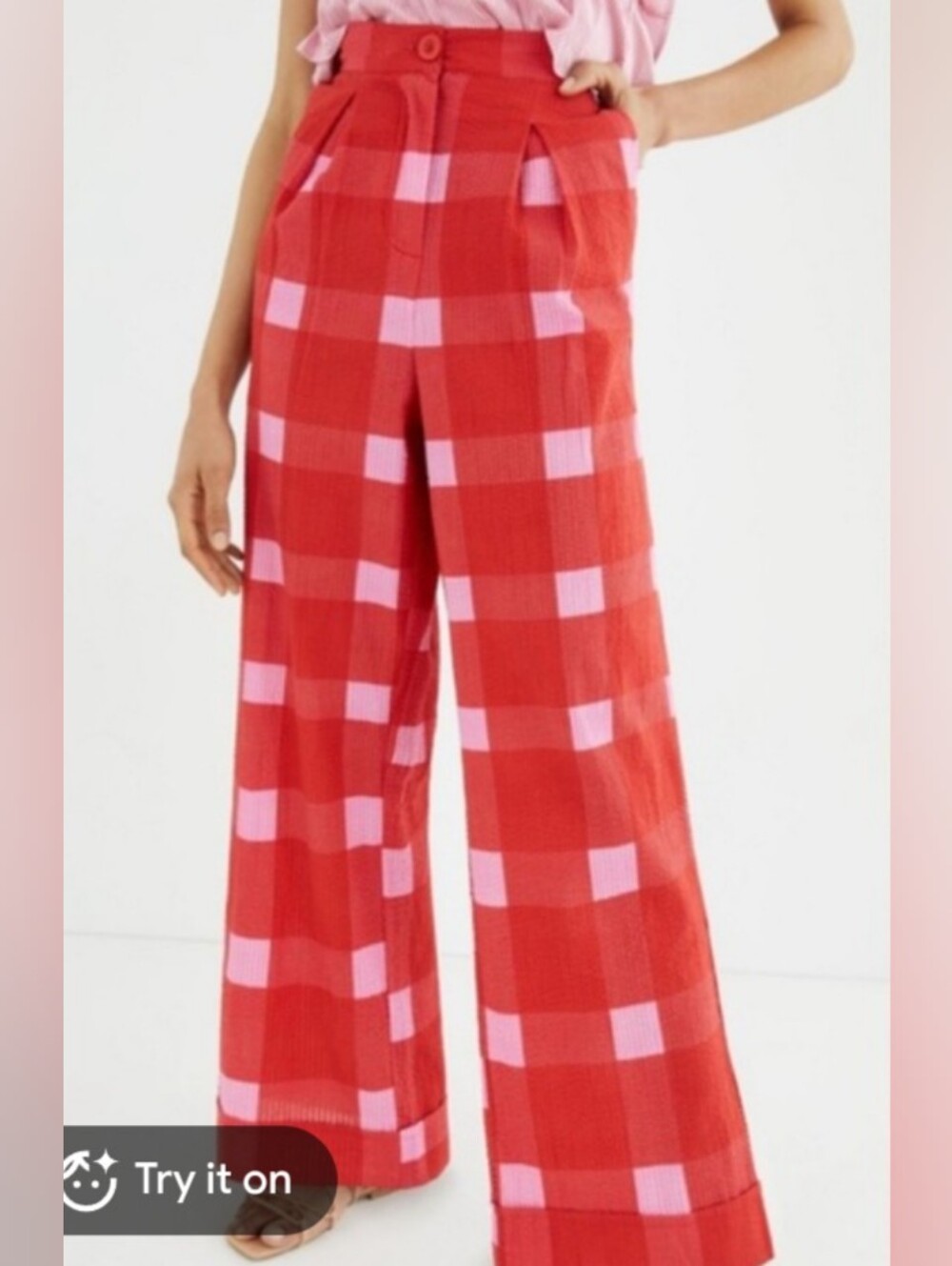 Cotton Wide-Leg Checkered Pants in Red and Pink Xs